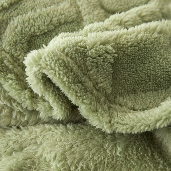 Luxurious lambswool blanket for the bedroom