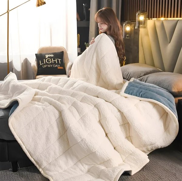 Luxus Fleece Decke Super Weich Warm und Gemütlich Hochwertige Materialien