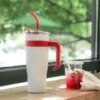 Damen Isolierbecher mit Strohhalm und ergonomischem Griff