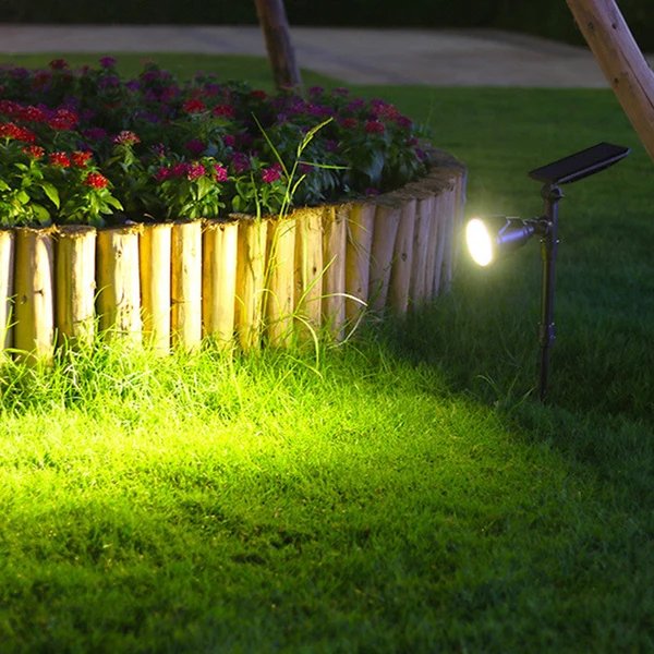 Zeitgenössische industrielle ABS Solar wasserdichte LED-Spotlight Rasen-Einstecklicht für Außenbereich Terrasse Hover Image