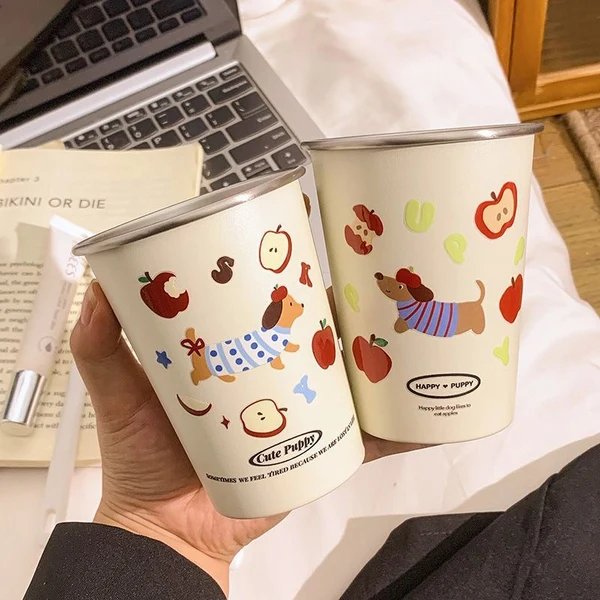Becher mit Niedlichem Tiermotiv