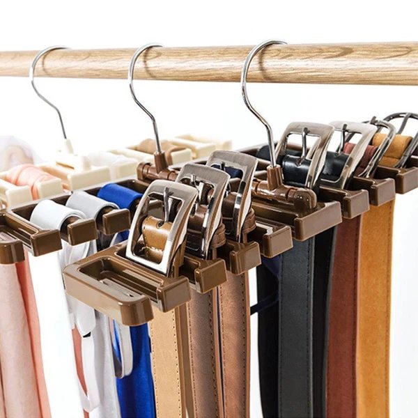 Gürtel- und Accessoire-Hänger Hover Image