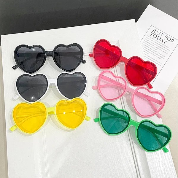 Damen verspielte Herzform Sonnenbrille