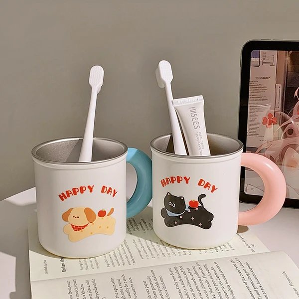 Isolierte Trinkbecher mit Fröhlichem Hunde-Design