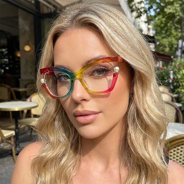 Damen Modische Sonnenbrille mit dezenten Perlendetails