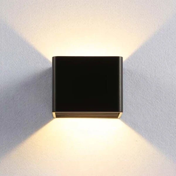 Imogen Moderne Quadratische Wandlampe
