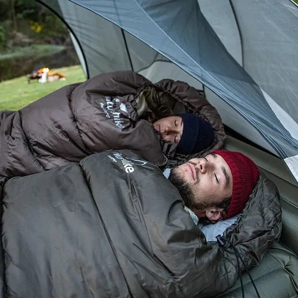 TrailWarm Leichter Schlafsack – Ultraleichter, isolierter Campingschlafsack für kaltes Wetter Hover Image