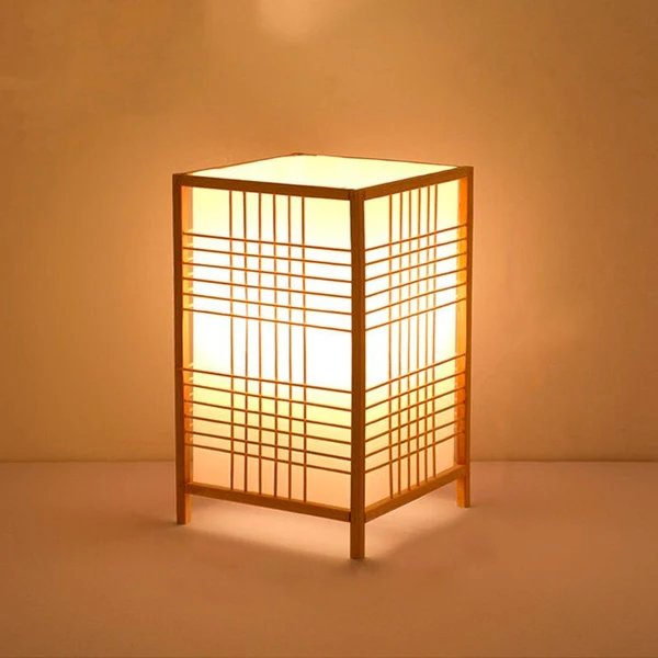 Japanische quadratische Nachttischlampe mit Stoffschirm und Mustern