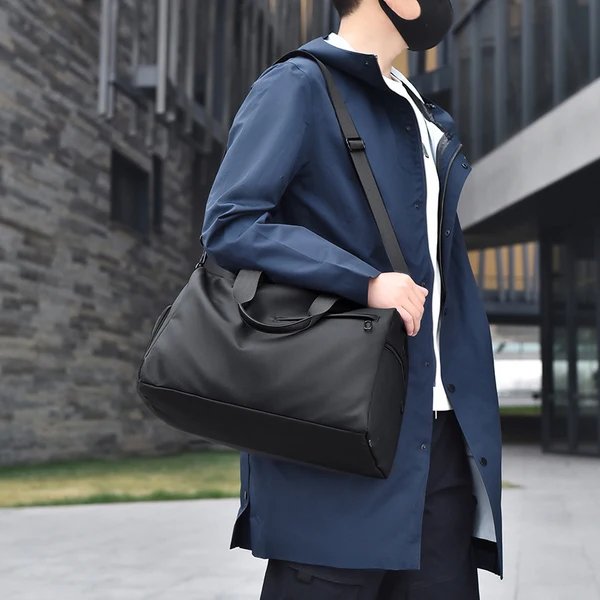 Sportliche Weekender-Tasche