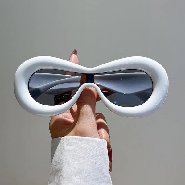 Esha Sonnenbrillen | Mit futuristischem Modedesign