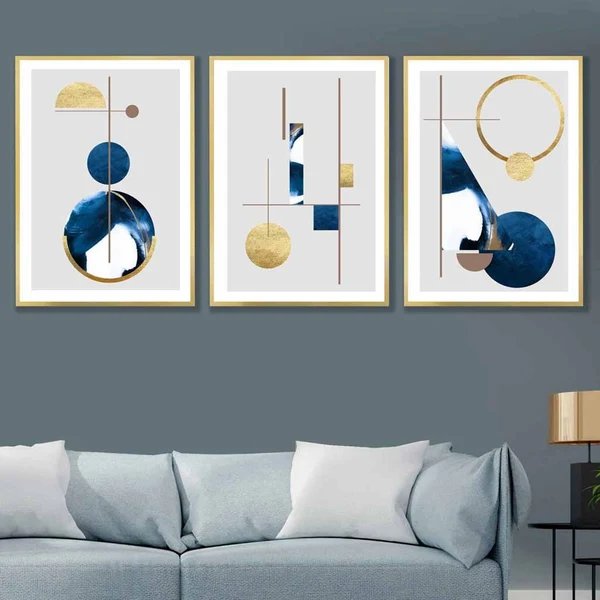 Abstraktes Set aus 3 strukturierten geometrischen Wandbildern in Marineblau und Gold
