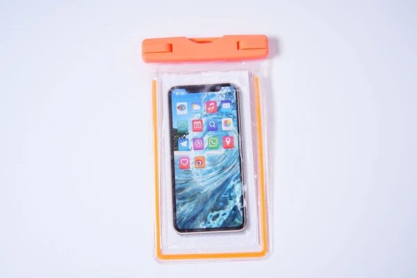 Wasserdichte Smartphone-Hülle Hover Image