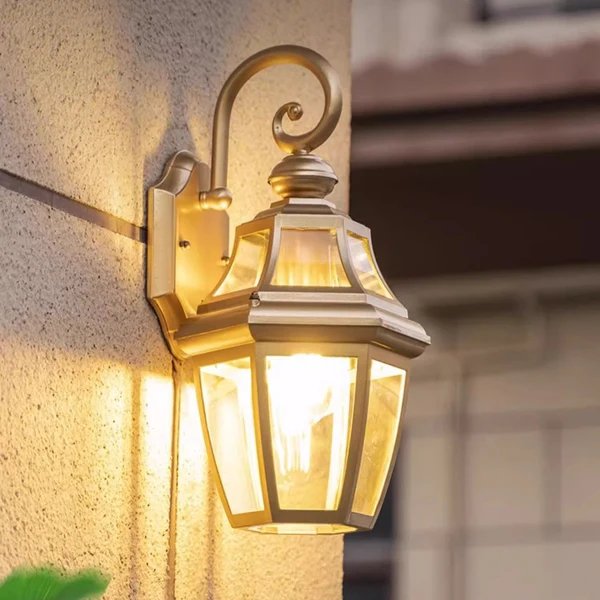 Zeitgenössische nordische runde Gericht wasserdichte Glas-Hardware 1-Licht Wandleuchte Lampe für Außenpatio