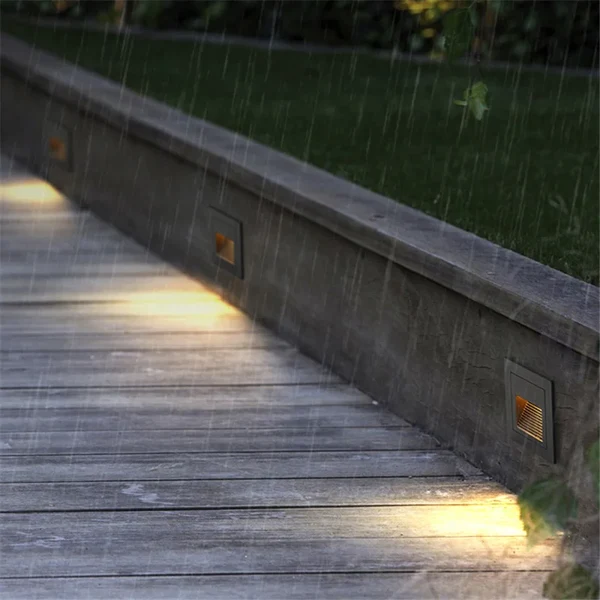 Wasserdichte LED Treppenbeleuchtung – Außenwandleuchte für Treppen und Wege