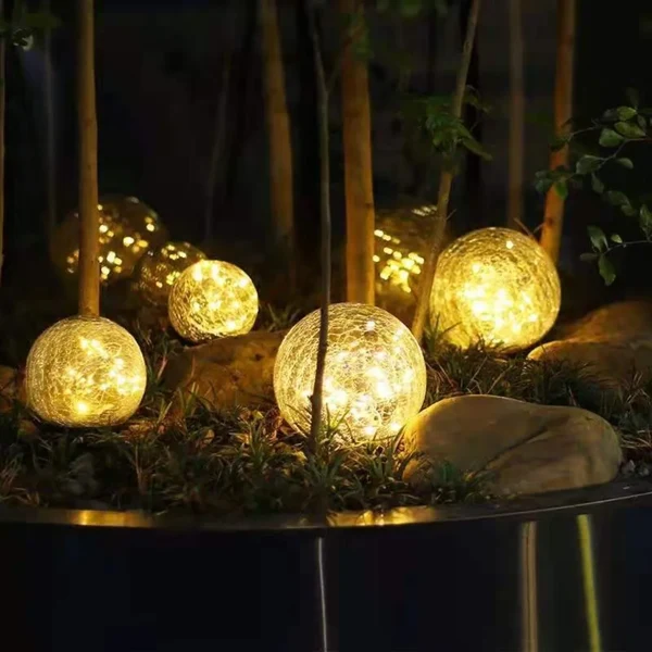 LED Gartenleuchten in Crackle-Glas Optik – Solar Kugellampen für Außenbereich und Dekoration Hover Image