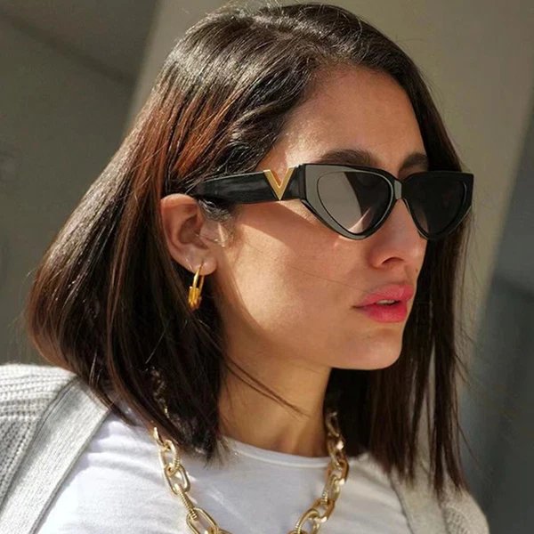 Damen Cat-Eye Sonnenbrille mit goldenen Akzenten