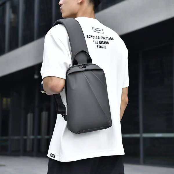 Klares wasserabweisendes Sling-Bag