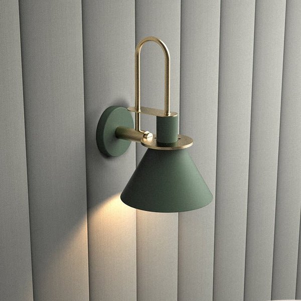 Schwarz/Weiß/Grün Kegel Wandlampe Macaron 1-Licht Metall Wandleuchte mit gebogenem Arm für Schlafzimmer, Warm/weißes Licht
