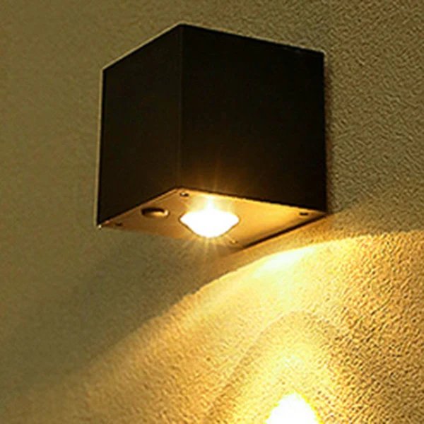 Moderner Minimalistischer Würfel Kunststoff Solar LED Wandleuchtenlampe für Garten