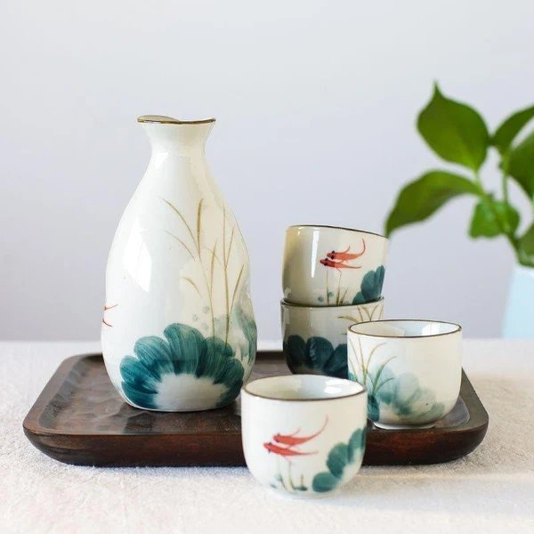 Japanische handgefertigte Goldfisch Keramik Sake Set