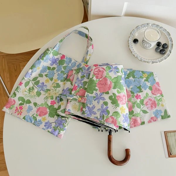 Damen Faltbarer Regenschirm mit exquisitem floralen Design