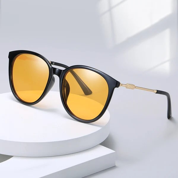 Damen Modische Cat-Eye Sonnenbrille mit verspiegelten Gläsern