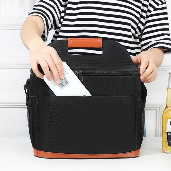Damen isolierte Picknicktasche Hover Image