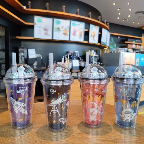 Damen personalisierte Trinkbecher mit kinderfreundlichem Astronauten-Design
