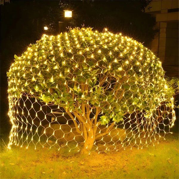 LumiNet – Wasserdichte LED-Netzwerkleuchten für den Außenbereich Hover Image