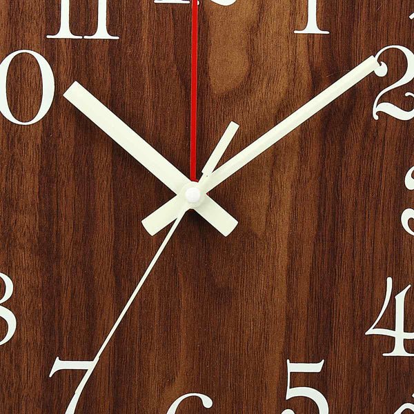 Nordisches Luminöses Holz Stille Wanduhr Hover Image