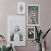 Modernes rosa Blumenbild „Mädchenruhe“ – Leinwandbild