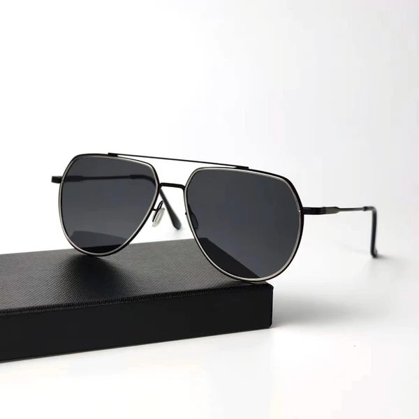 Herren elegante Flieger-Sonnenbrille mit polarisierenden Gläsern
