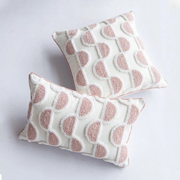 Abstract Loop-Tufted Kissen