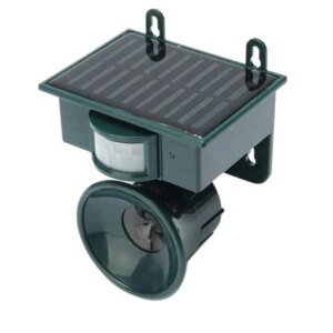 Solar Tierabwehr mit Ultraschall & Bewegungsmelder Hover Image