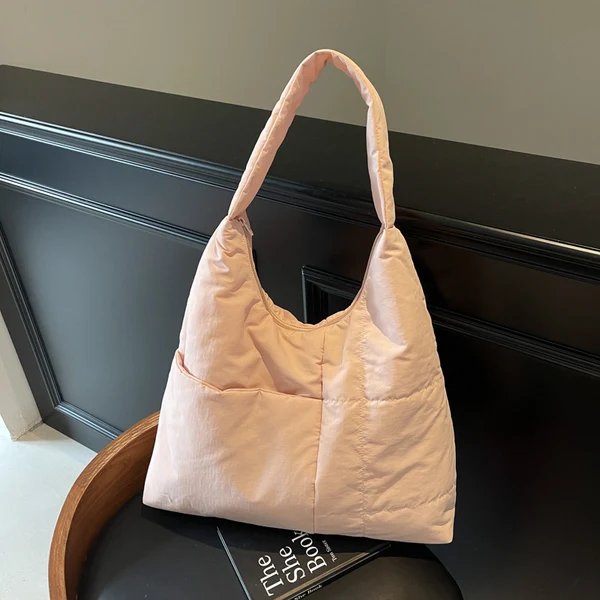 Gemütliche gesteppten Schultertasche