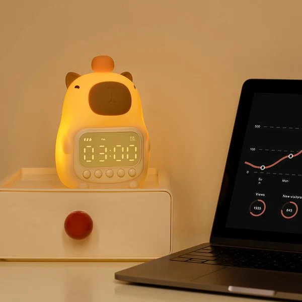 Niedliches Capybara Nachtlicht LED – Kinder Wecker & Nachtlampe für Schlafzimmer Hover Image