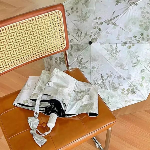 Damen Faltregenschirm mit botanischem Druckdesign Hover Image