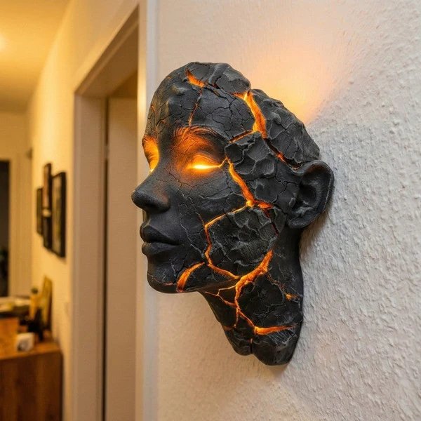 Vulkanische Gesichts Lava Riss Wandkunst Lampe Hover Image