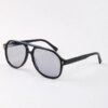 Damen moderne Sonnenbrille mit innovativem Rahmen