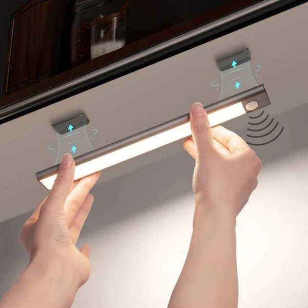 Lumilux Kabellose LED Lampe mit Sensor und Drei Lichtfarben