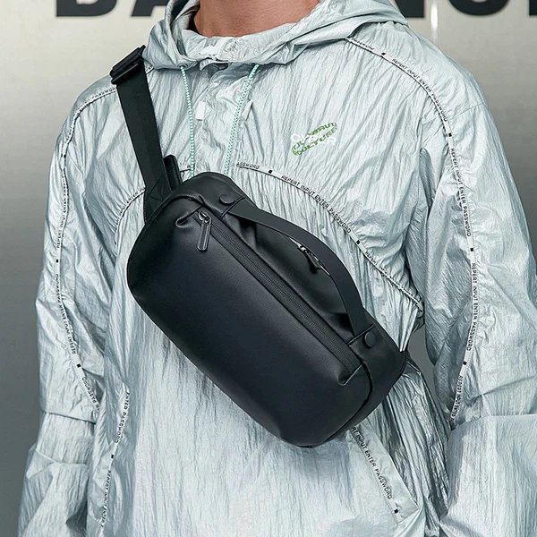 Kompakte Utility Sling Bag