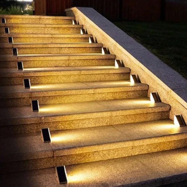 Solarbetriebene Treppenbeleuchtung - SolarStep
