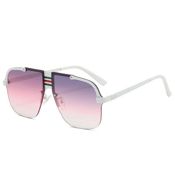 Damen Oversized Sonnenbrille mit einzigartigem, gradienten Gläsern und markantem Metallrahmen
