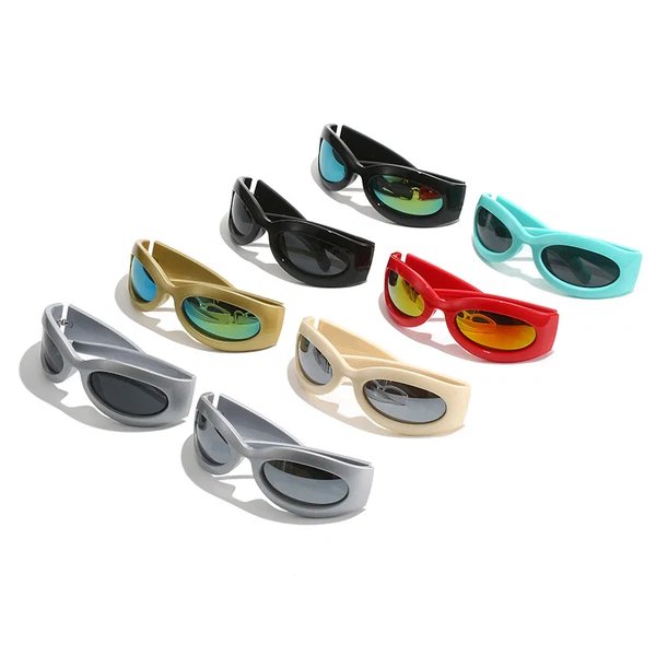 Damen trendige Sportsonnenbrille mit aerodynamischem Design Hover Image