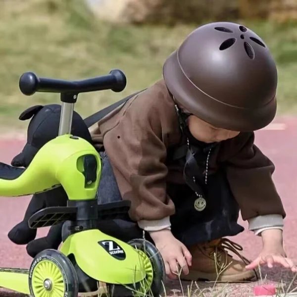 Kinder-Schutzhelm im Punkt-Design