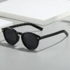 Damen modische Sonnenbrille mit transparentem Rahmen und gelben Gläsern