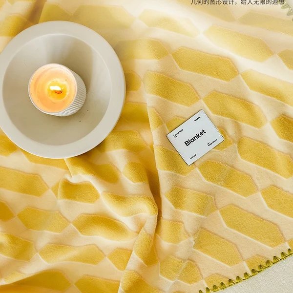 Damen kuschelige Decke mit modernem geometrischem Muster Hover Image