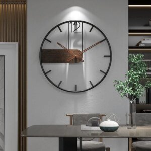 Robuste Wanduhr aus Stahl und Walnussholz – Stilvolles Design für jedes Interieur