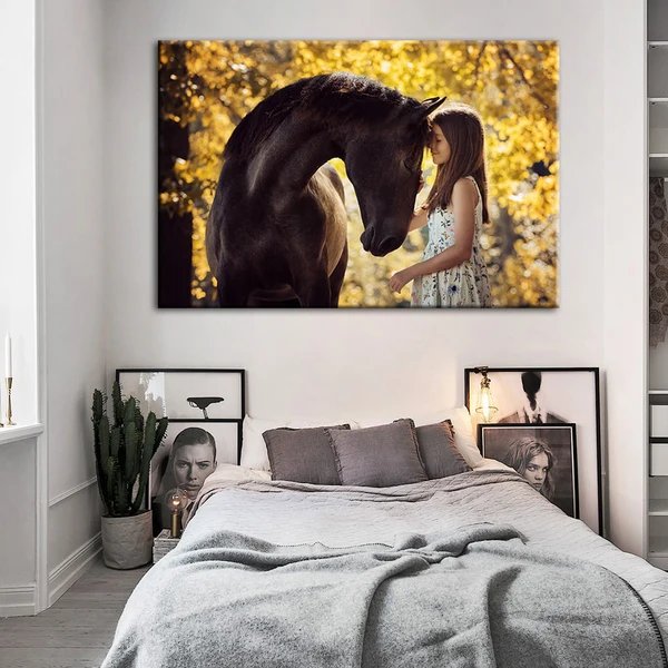 Freundschaft zwischen einem Mädchen und einem Pferd - Leinwand Wandkunst Malerei
