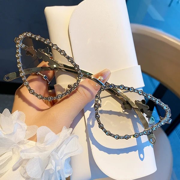 Damen Designer-Sonnenbrille im auffälligen rechteckigen Stil